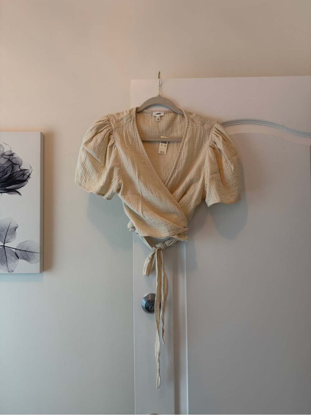 aerie Cream Wrap Tie-Front Puff Sleeve Crop Top